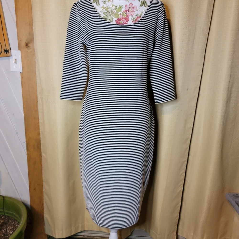 Xhilaration dress, Size Large, Striped